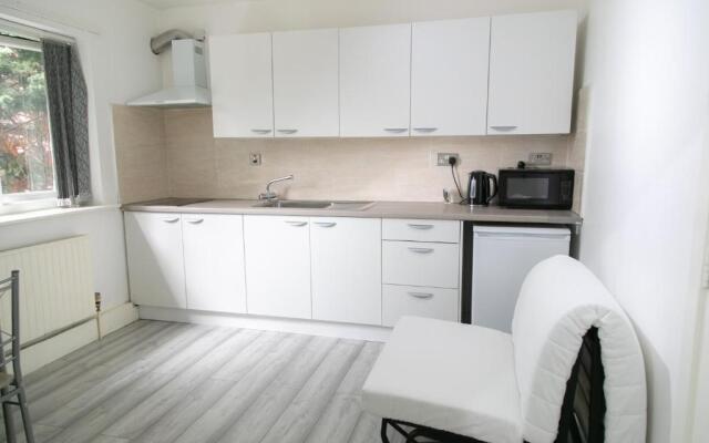 Hill's View Apartments