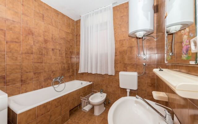 Apartment Milan