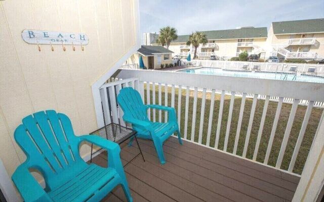 Sandpiper Cove 8113 Studio Bedroom Condo by RedAwning