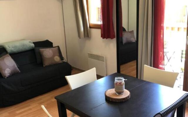 Studio vue piste + parking souterrain privatif inclus