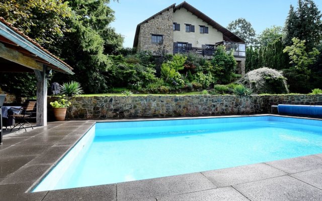 Peaceful Holiday Home in Nonceveux With Swimming Pool, BBQ