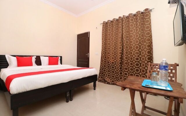 OYO 22821 Hotel Sunroof