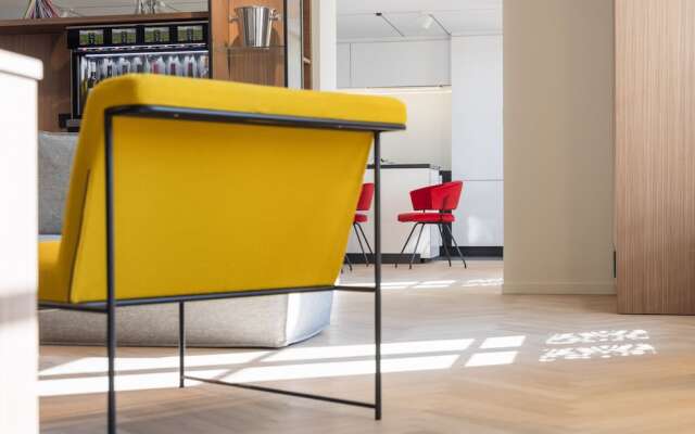 1.75 Paris La Source