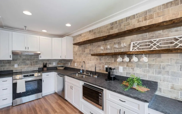 Carters Court Serene Hideaway