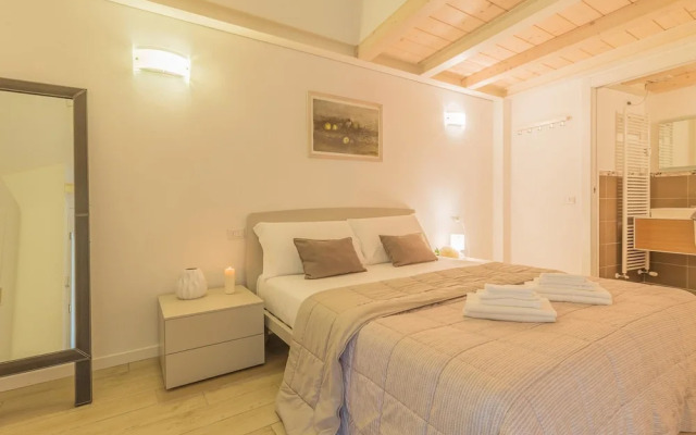 The Sweet Square Flat