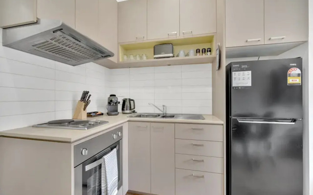 113 Hoddle