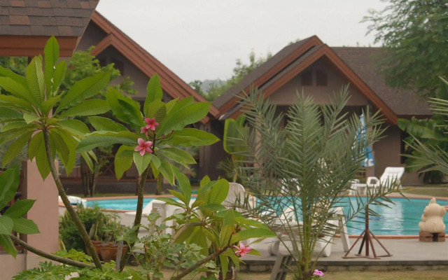 La-or Resort