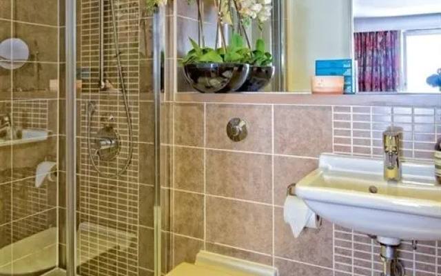 Time and Tide Apartments