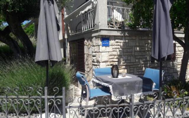 Seafront Apartment Jadri
