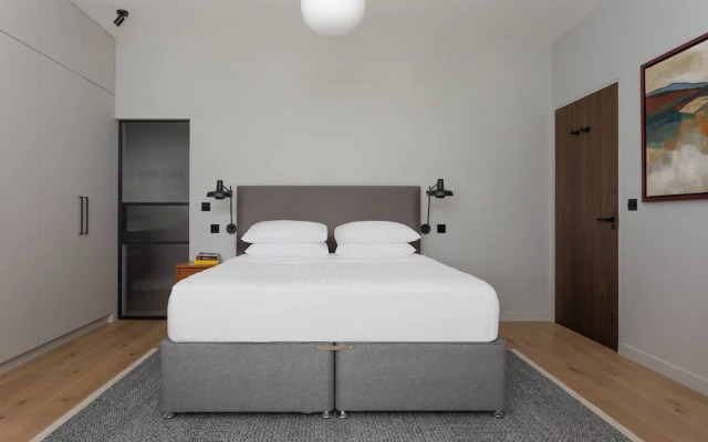 Redcliffe Square XII by Onefinestay