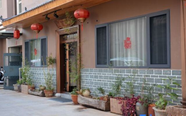 Jianshui zhuwuqing  homestay