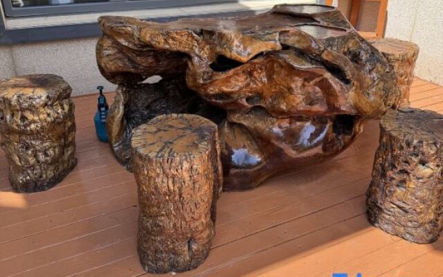 Shu Yi Shu Er B&B（Dalian Nanshan Road Shop）