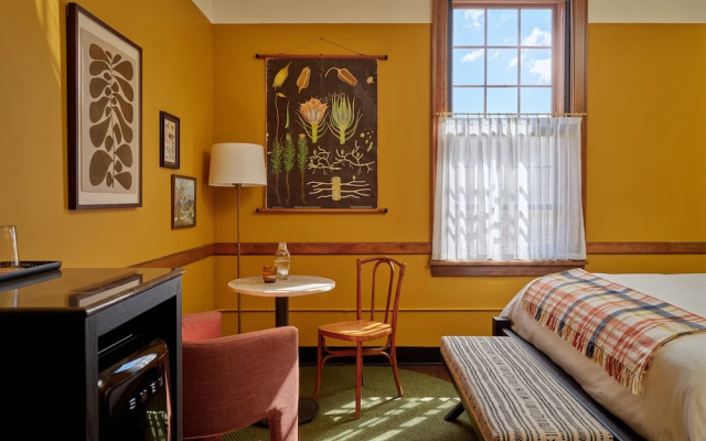 The Abner Hotel