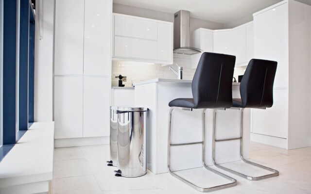 The Edge Suite by 5STARSTAY