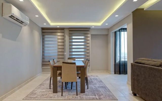 Vesta - Luxury Nile View APT - 2BR - Maadi III