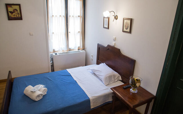Ntouana Hotel