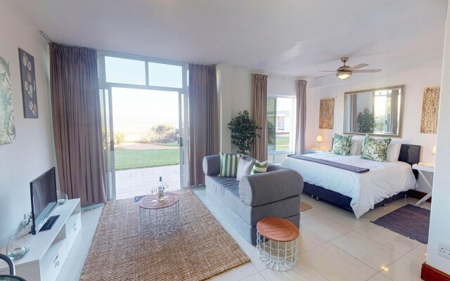 Romantic Beachfront Bachelor