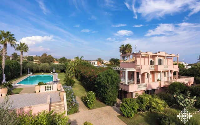 Villa Festosa - Luxury Retreat