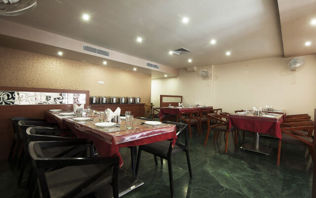 Uddhav Vilas Hotel