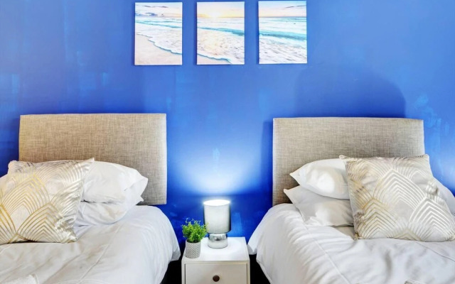 Citycentre - 2Br - Free Parking - Wifi - 2baths