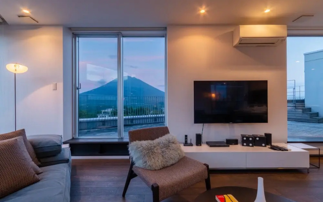 Kira Kira Suites by H2 Life