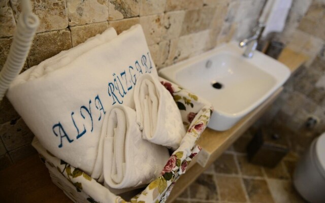 Alya Ruzgari Otel
