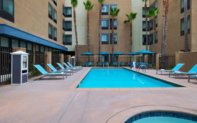 SpringHill Suites Anaheim Maingate