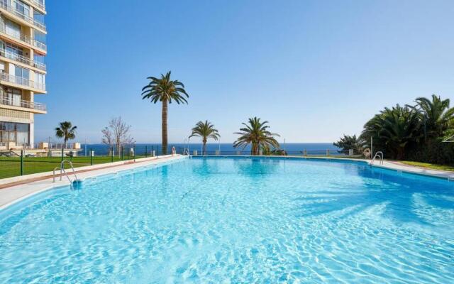 PURO BEACH. Charming apartment with jacuzzi.