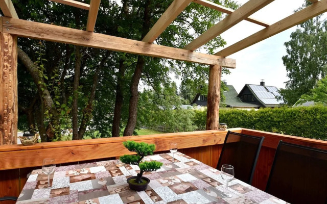 Spacious Holiday Home With Private Terrace