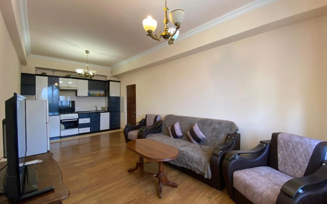 Argishti street, 2 bedrooms Spacious, Sunny apartment GL148