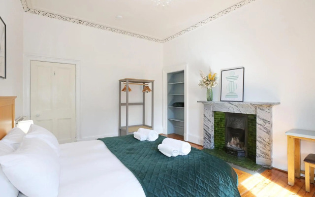 The Forrest Road Residence