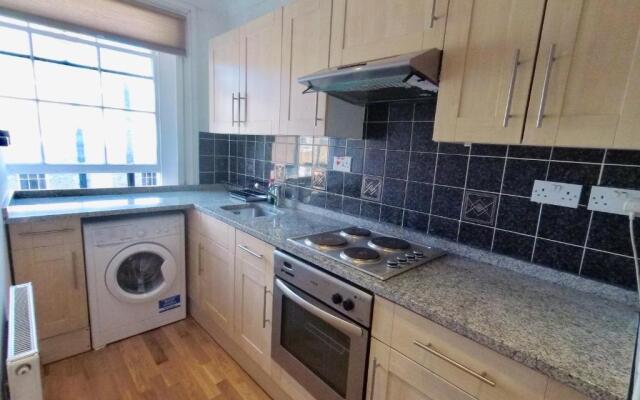 Orchid 2 At Baker Street