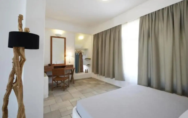 Black Rose Suites