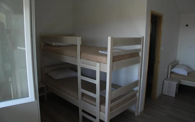 Novalja Inn 2