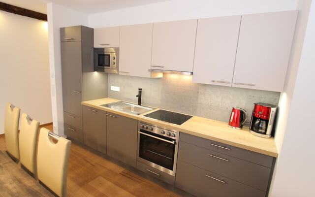 Stylish Flat With Garden & Sauna Access