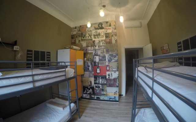 Victoria House Hostel