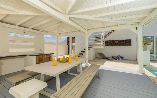 4 4 5 Rooftoppoolpingponggazebonear Ritz Beach