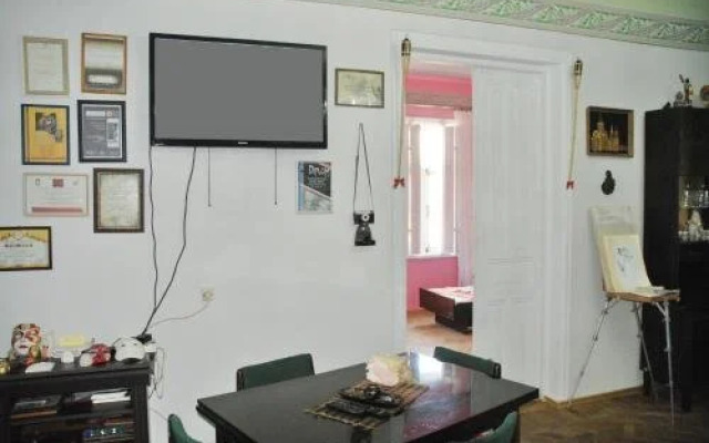 Art House Hostel
