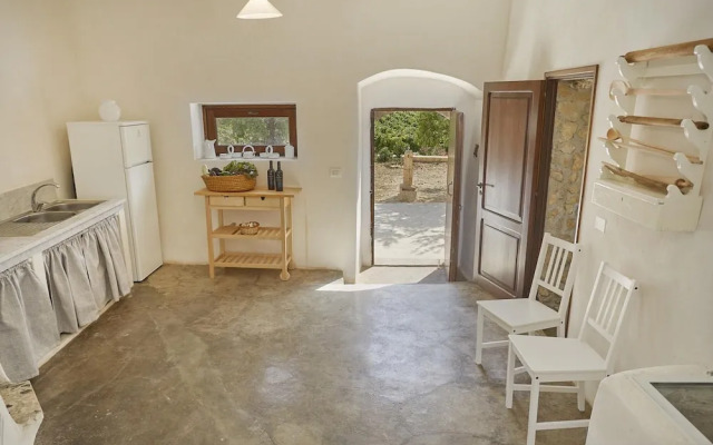 Casale Monte Kronio by Wonderful Italy