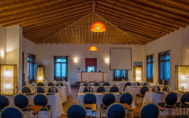 Varos Village Boutique Hotel