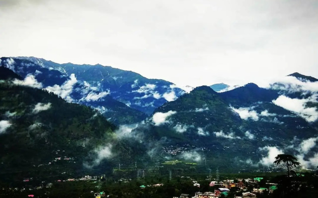 Soham's Chateau De Naggar