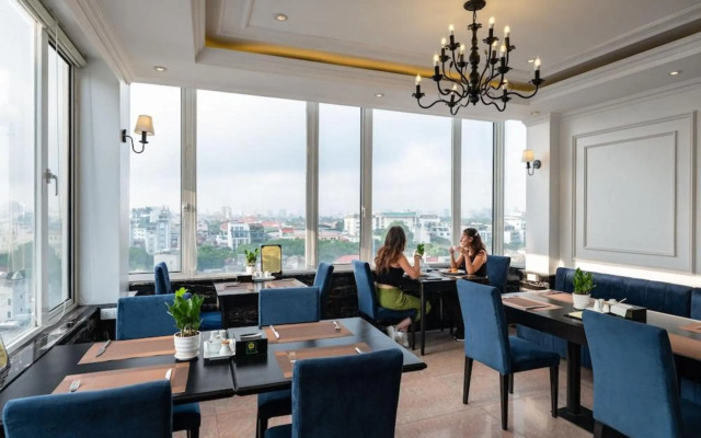 The Flower Boutique Hotel & Travel