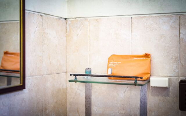 Apatel Green Park View Tower E 1219