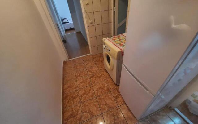 Apartament Et2 Strada Rozelor
