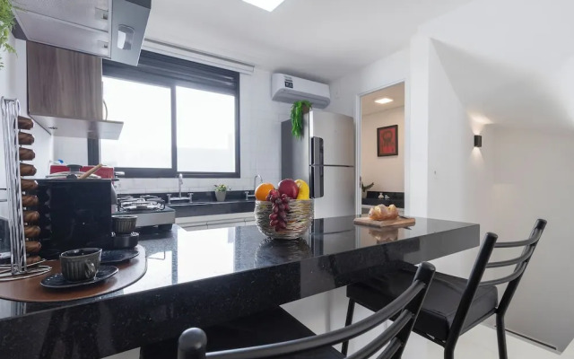 Casa com 2 suítes AC Higienópolis