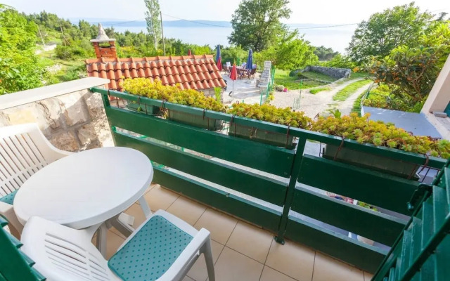 Tonci - Comfortable & Surrounded by Nature - H