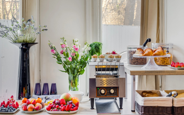 1 Lexham Gardens Hotel