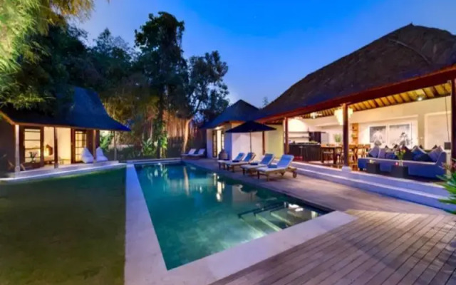 Villa Charlie
