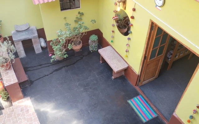 Zarate's Hostel