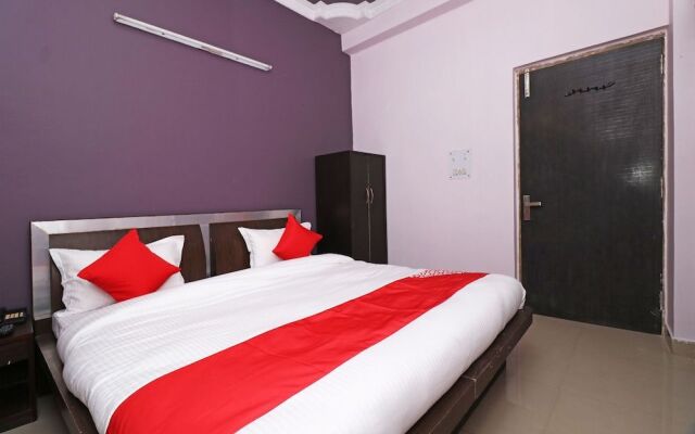 OYO 24662 Hotel Shanti